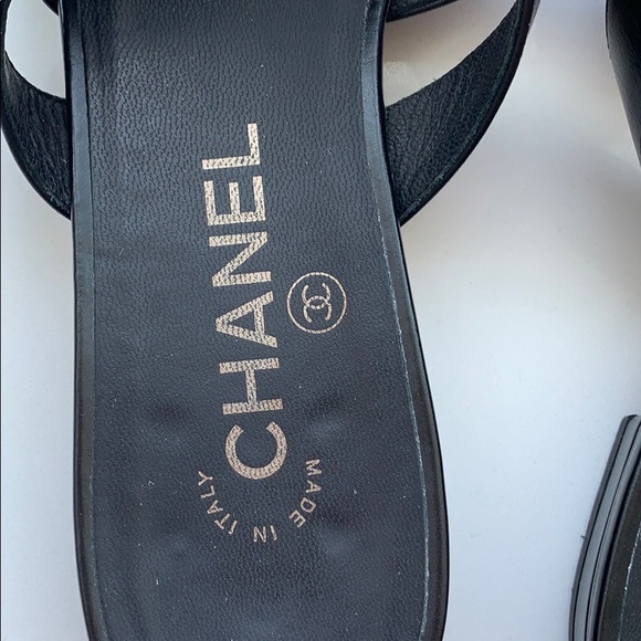 SOLD Chanel CC Sandals Sz 38C - Picture 10 of 13